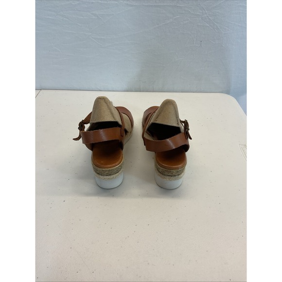 Bertuchi made in Spain Leather Sandals 8 US 39 EUR Womens Brown Buckle - Picture 3 of 13